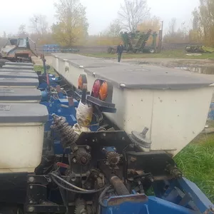 Сеялка механическая Kinze 3000 