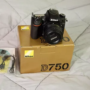 Nikon D750 DSLR Camera