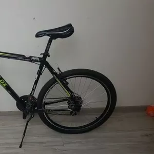 Продам горный алюминиевый велосипед 26
