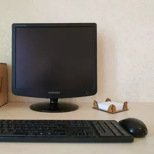 Корпус компьютера mini-ITX из дерева. WoodMark