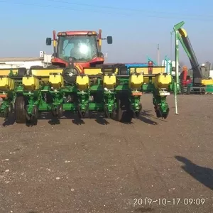 Сеялка пропашная  John Deere 1780 no-till б.у. 