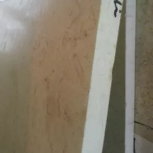 Мраморные полы на складе