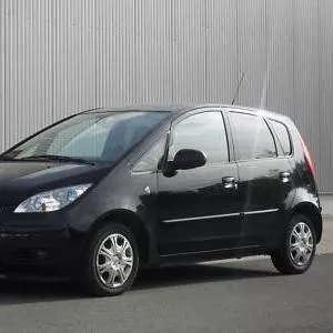 Радиатор кондиционера к Mitsubishi Colt 2004-2008г MR 568975 