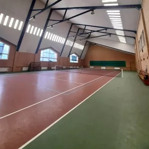 Аренда критого тенісного корту 