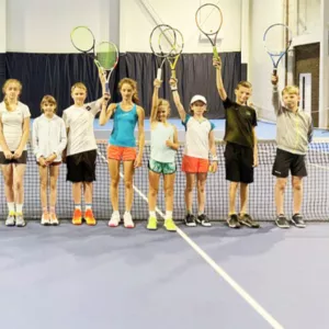 Теннисный клуб для любителей и профессионалов в Киеве.