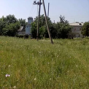 Продам земельну ділянку під забудову в центрі села Шульгівка 