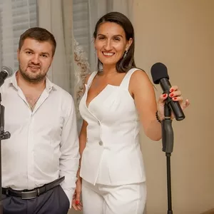 Вокальный дуэт. Живая музыка,  тамада,  шоу программа,  артисты 