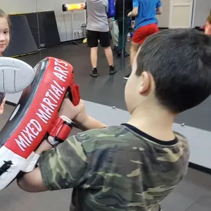 Школа Самооборони Рукопашного Бою 
