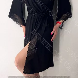 Жіночий халат із колекції 