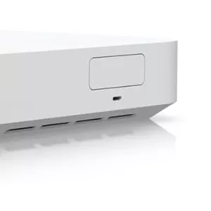 Надежный шлюз безопасности Cloud Gateway Max с доставкой