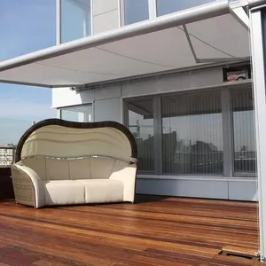 Маркізи,  перголи,  вуличні парасольки,  скління,  воротні системи