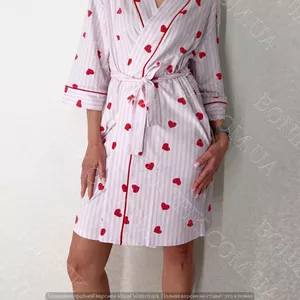 Жіночий халат на поясі з малюнком 