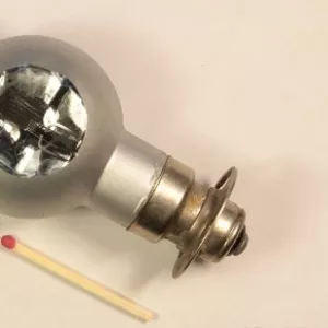 Куплю лампы КЗ-8В 50Вт,  8В 50Вт,  8V 50W. К3-8-50,  K3 8-50