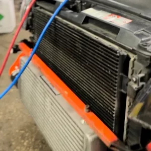 Діагностика та заправка кондиціонера авто