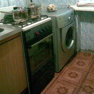 возле корпусного парка сдается 2х комнатная квартира