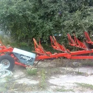 Продам плуг KUHN  