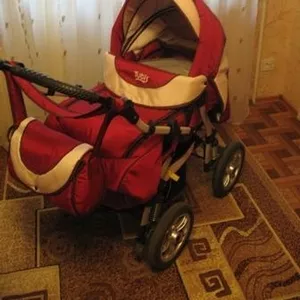 Продам детскую коляску TUTIS  красного цвета