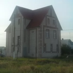 Продам дом -котедж  в Херсоне