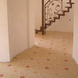 Эксклюзивная двухуровневая квартира + квартира-судио в центре Севастоп