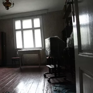 Продам 1/3 особняка,  г. Черновцы,  Центр