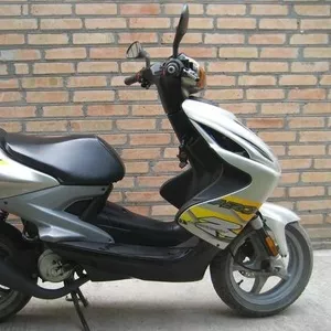   Продам Yamaha Aerox